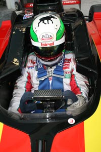 Sandy firing up in the pitlane at Zhuhai
