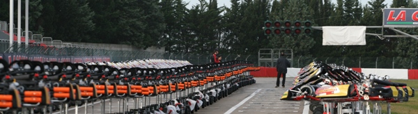 220 karts neatly lined up early in the morning dew...
